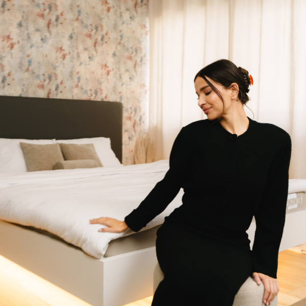 Alternative view of Lebdeča postelja na ključ